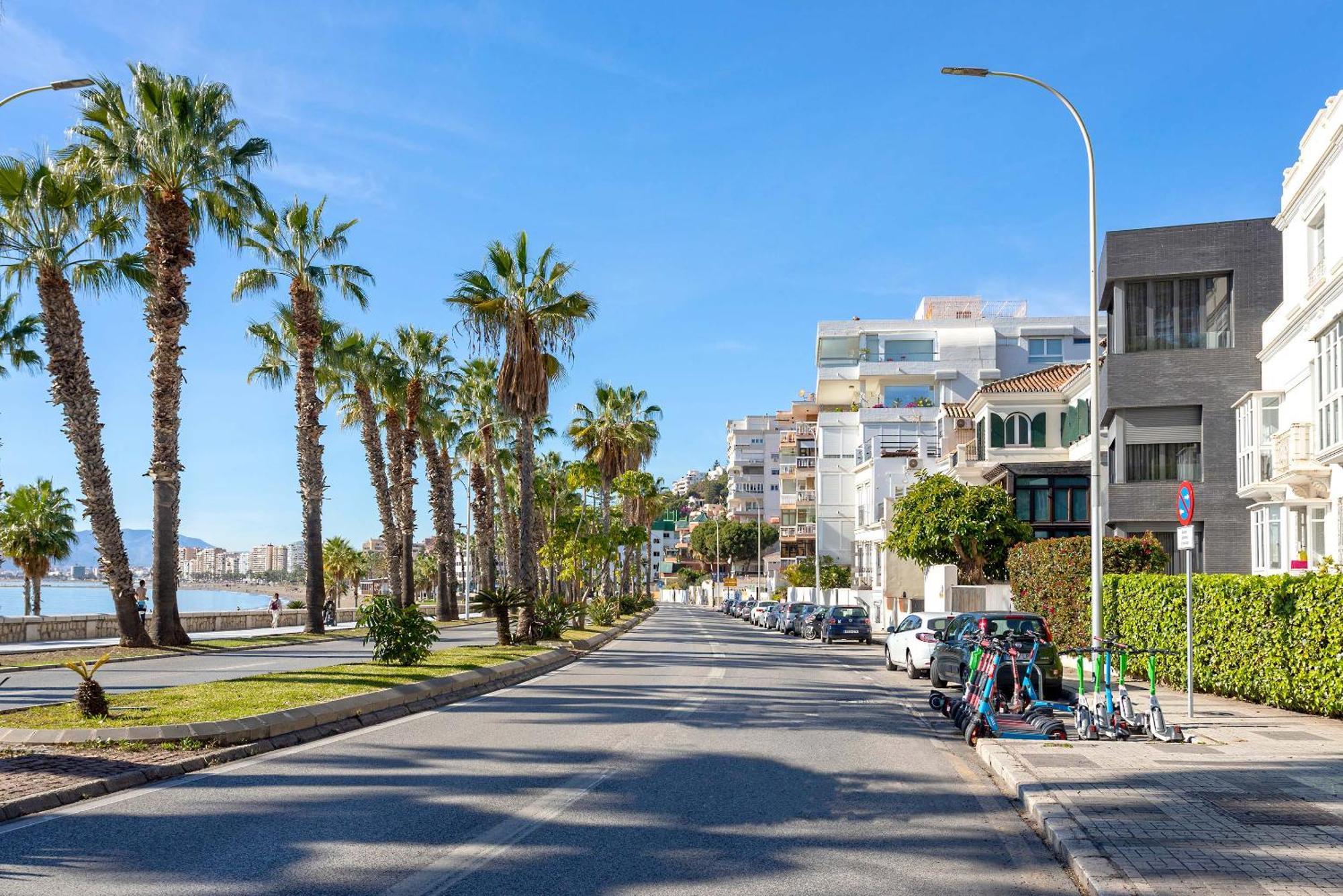 Genteel Home Paseo Maritimo مالقة المظهر الخارجي الصورة